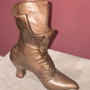 Vintage-Style Bronze Victorian Lace-Up Boot Decor Vase